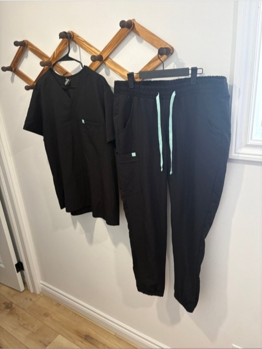 GARDE MALADE MEN SCRUB SET